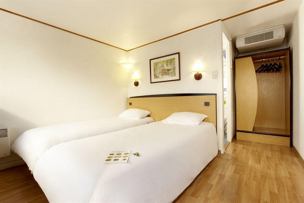 Campanile Hotel Mayenne Rom bilde
